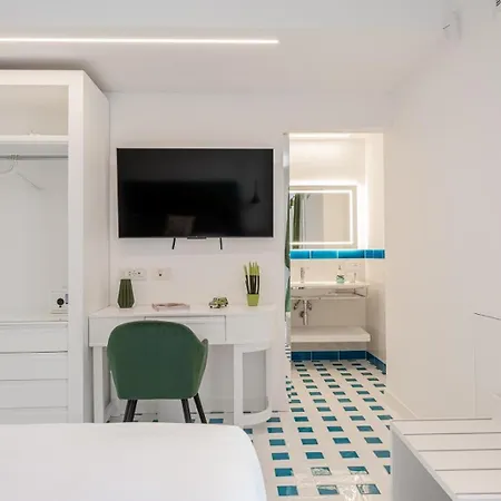 Вілла Villa Coralia Luxury Suite In Sorrento, Italia