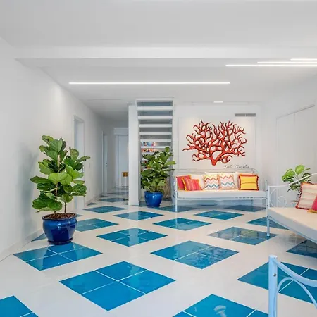 Villa Coralia Luxury Suite In Sorrento, Italia Вілла