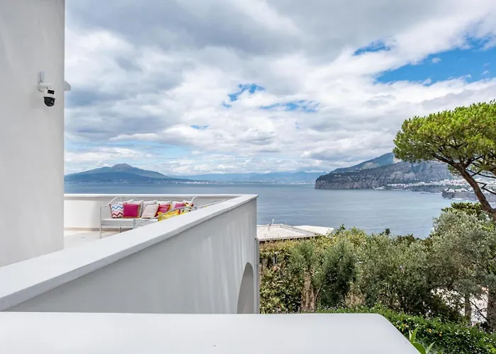 Coralia Sorrento, Luxury In Amalfi Coast, Italia 3*